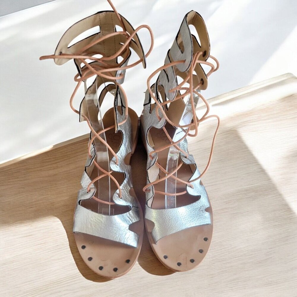 Latigo Hand Made Gladiator /Rapper Sandals Leather in Silver- US 7M